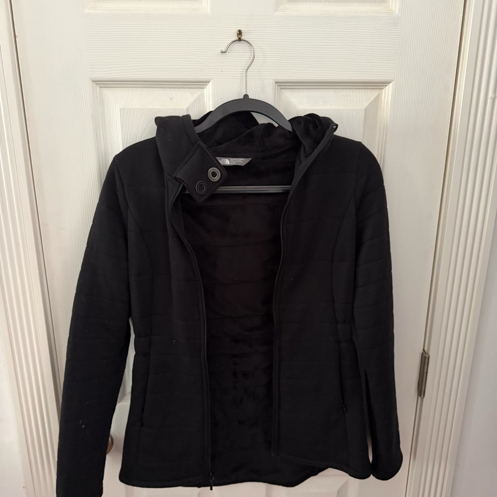 The North Face Women's Black Puffer Jacket
